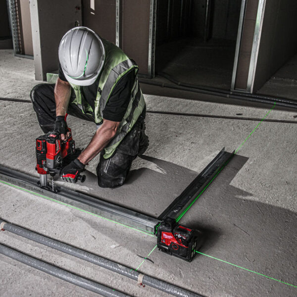 M12™ _3PL-401C 360° _prasino_leizer_3on_epipedon_skalosies_kronos7