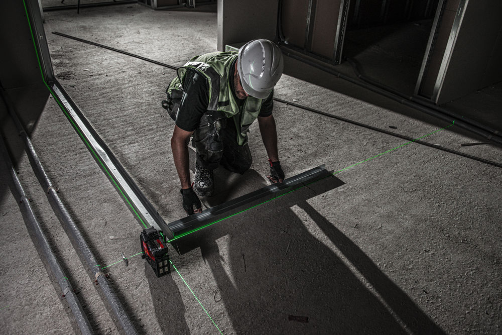 M12™ _3PL-401C 360° _prasino_leizer_3on_epipedon_skalosies_kronos8 M12™ _3PL-401C 360° _prasino_leizer_3on_epipedon_skalosies_kronos8