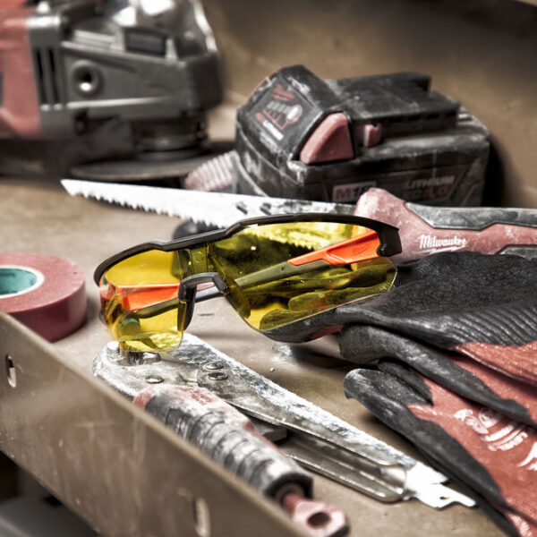 4932478927-gyalia-asfaleias-vareos-typou-kitrina_3